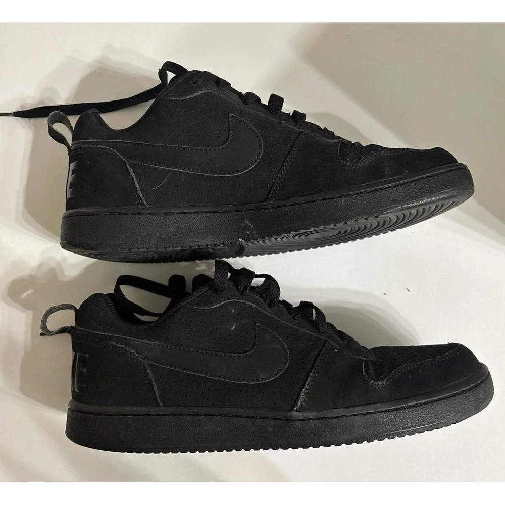 Nike Court Borough Low (size 8) Tripple Black Color Way (2016)